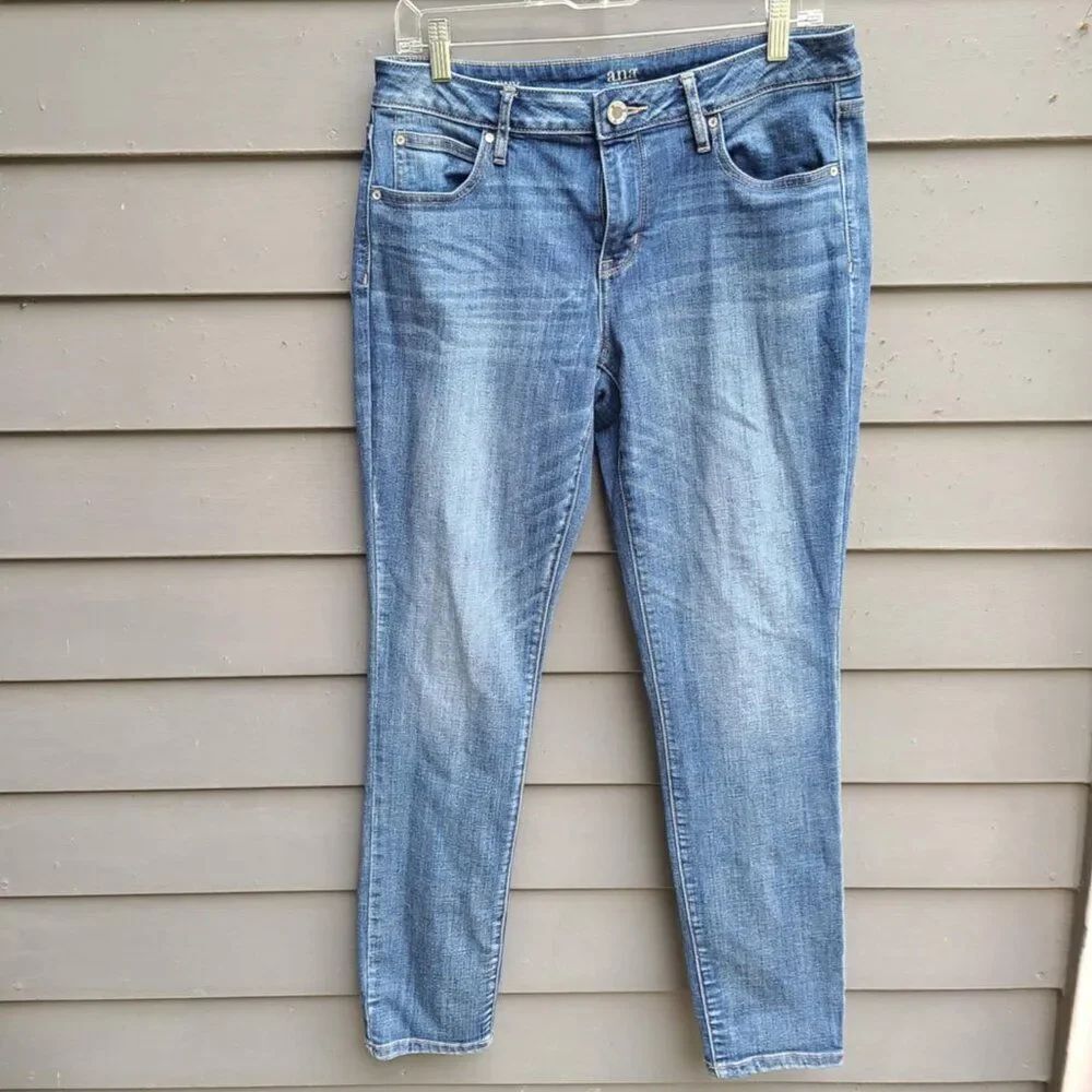 Ana Skinny Jeans size 30/10